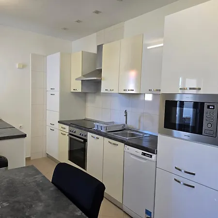 Apartment Magas