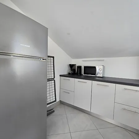 Apartment Magas
