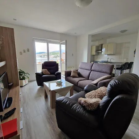 Apartment Magas Selce