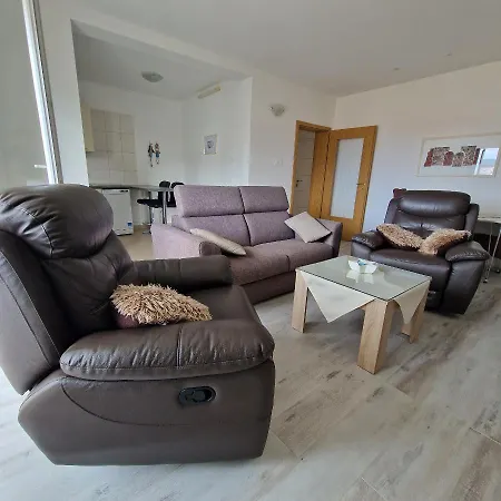 Apartment Magas *